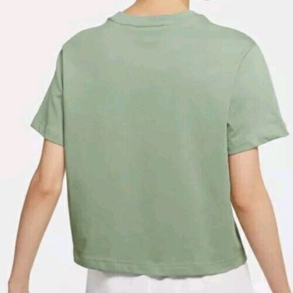 Nike Sportswear Swoosh 3D Logo Loose Breathable Cropped T-shirt Women's Large - Picture 2 of 7